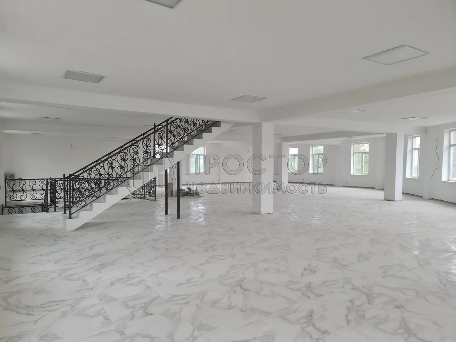 Коммерческая недвижимость (офисное), 1334 м² - фото 13