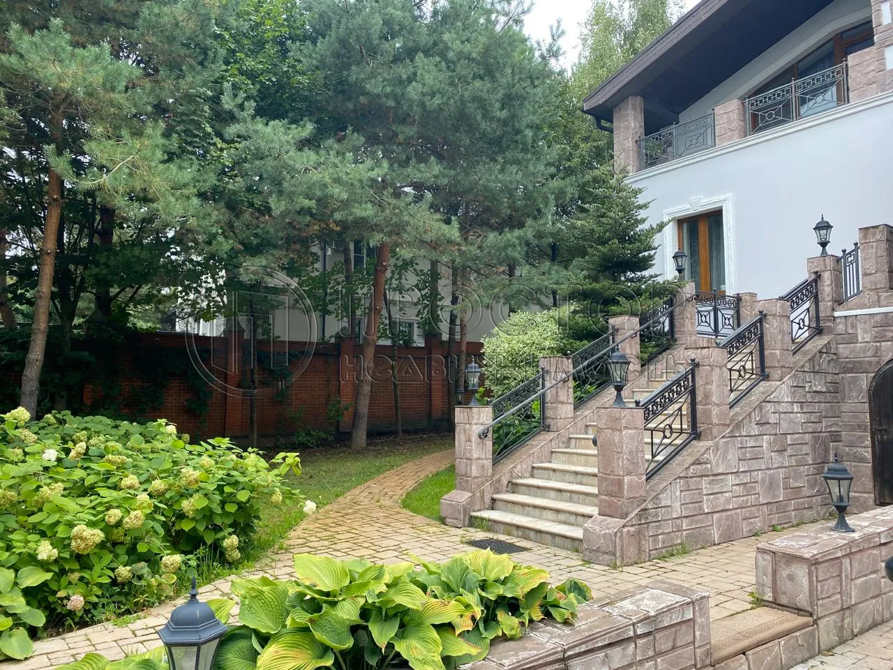 Дом, 648.1 м² - фото 2