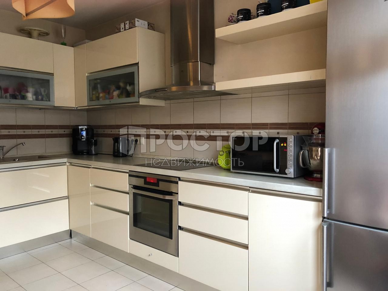 4-комнатная квартира, 110 м² - фото 3