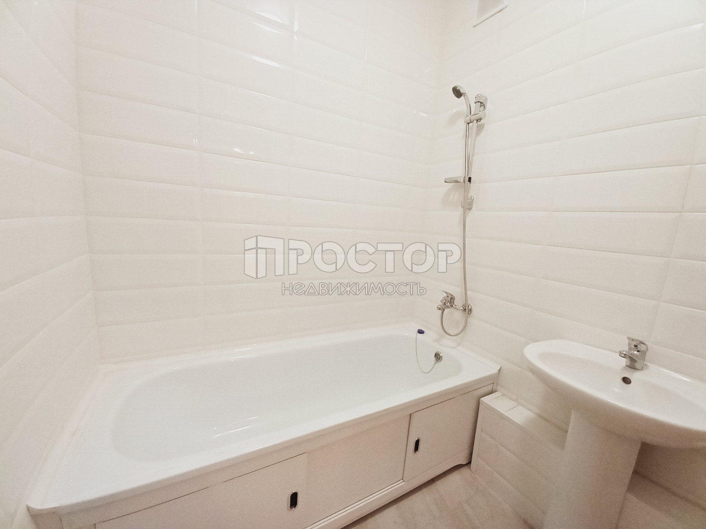 2-комнатная квартира, 62.7 м² - фото 3