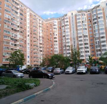 Продается 3-комнатная квартира