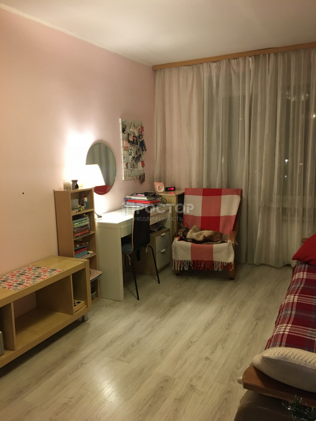 2-комнатная квартира, 42.7 м² - фото 2