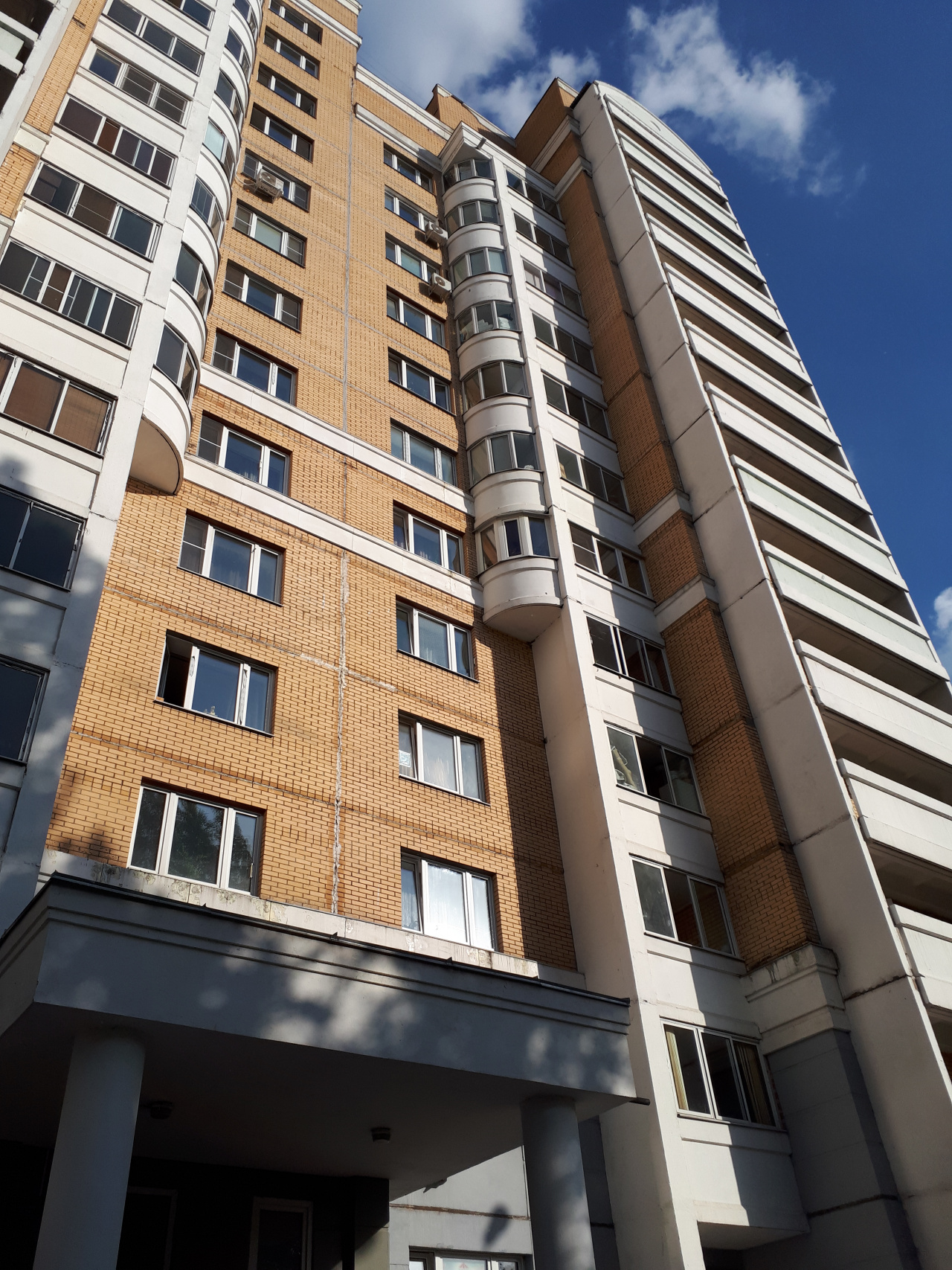 2-комнатная квартира, 56 м² - фото 2