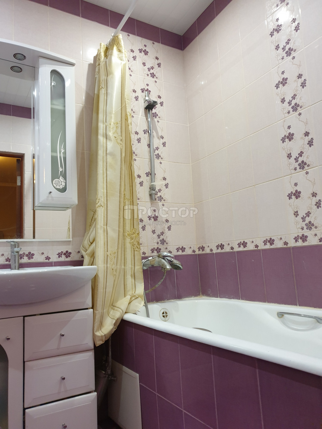 1-комнатная квартира, 42.3 м² - фото 9