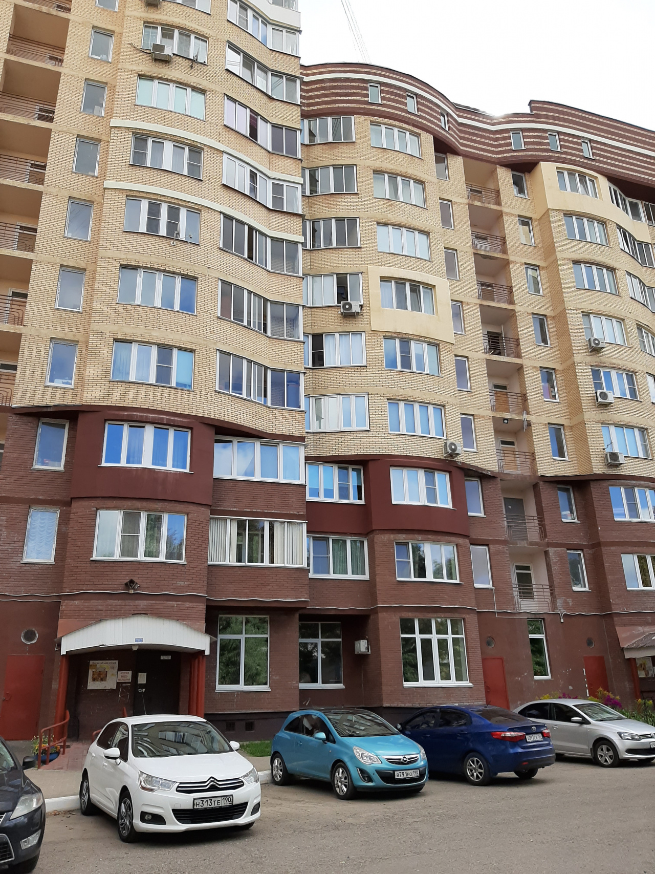 4-комнатная квартира, 135.2 м² - фото 2