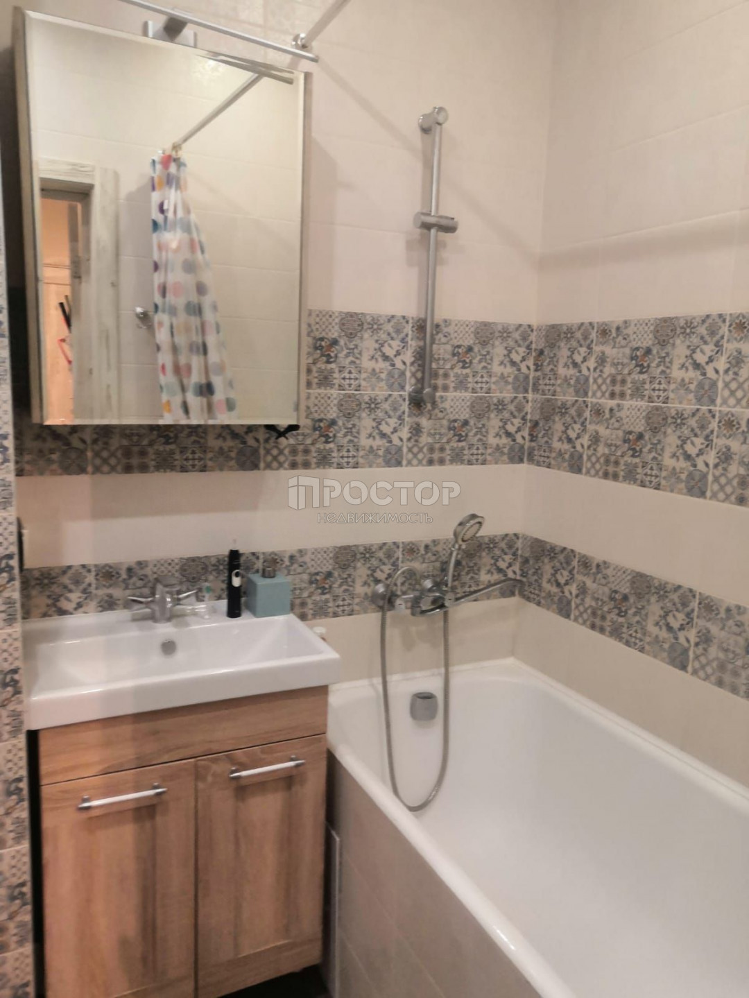 1-комнатная квартира, 42.3 м² - фото 9