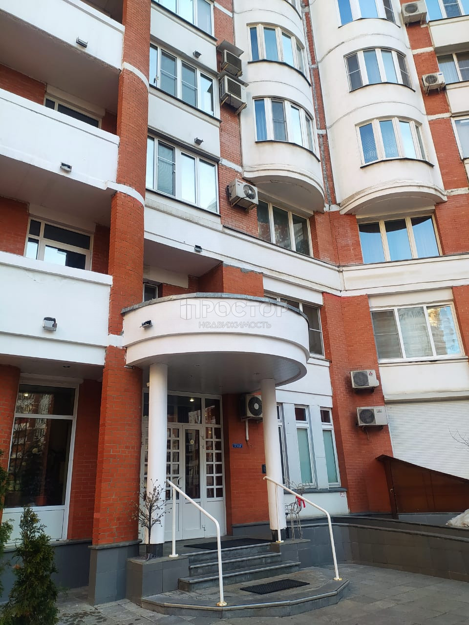 2-комнатная квартира, 69.7 м² - фото 2