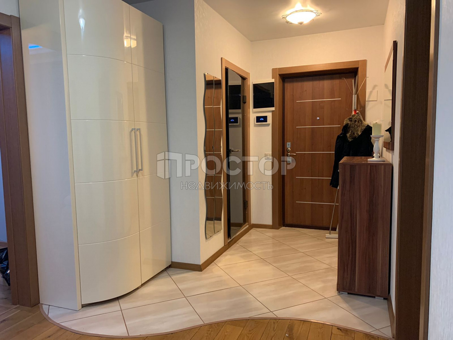 4-комнатная квартира, 105.7 м² - фото 2