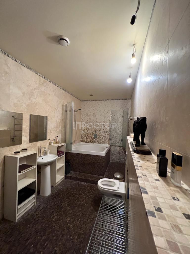 4-комнатная квартира, 219.2 м² - фото 11