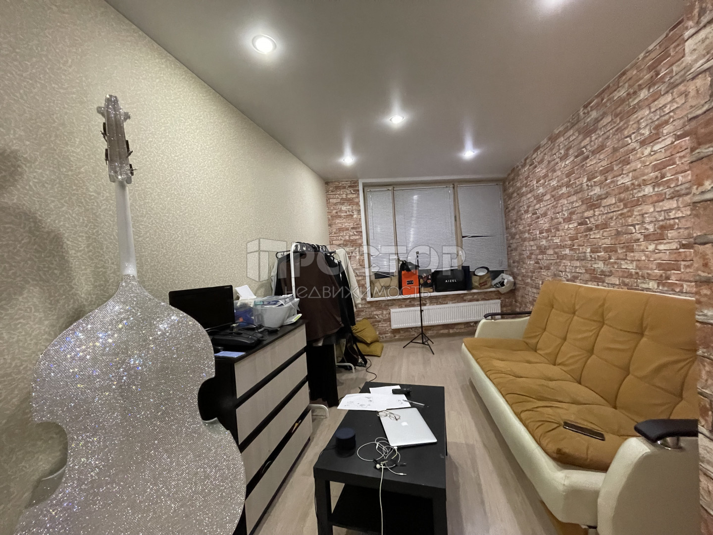 2-комнатная квартира, 42.3 м² - фото 2