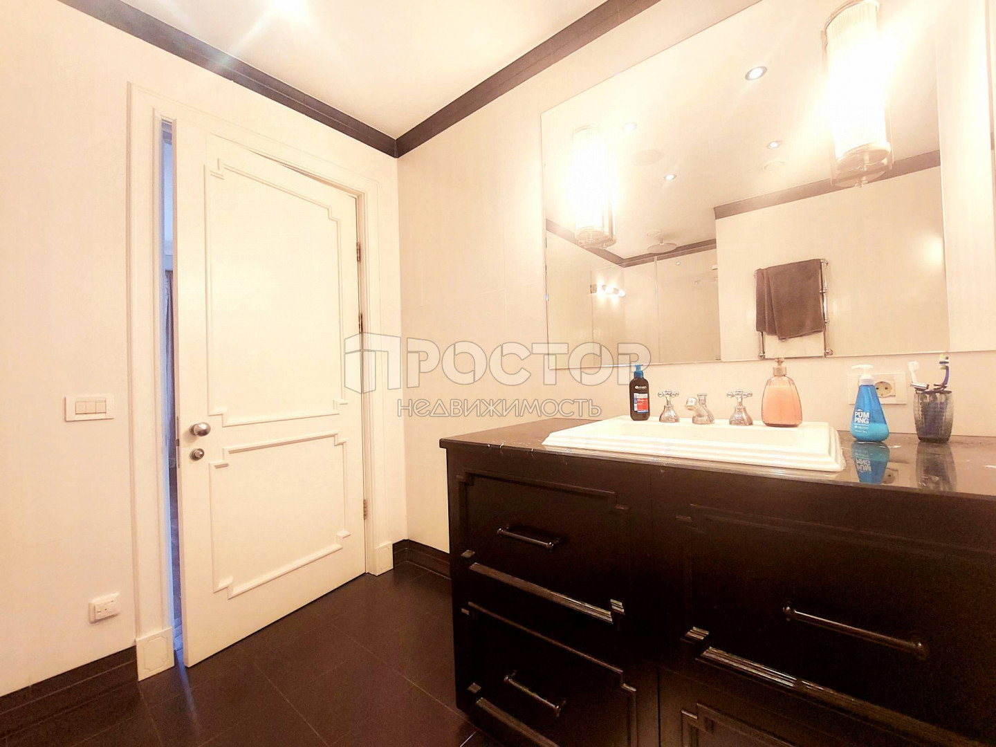 2-комнатная квартира, 82.5 м² - фото 10
