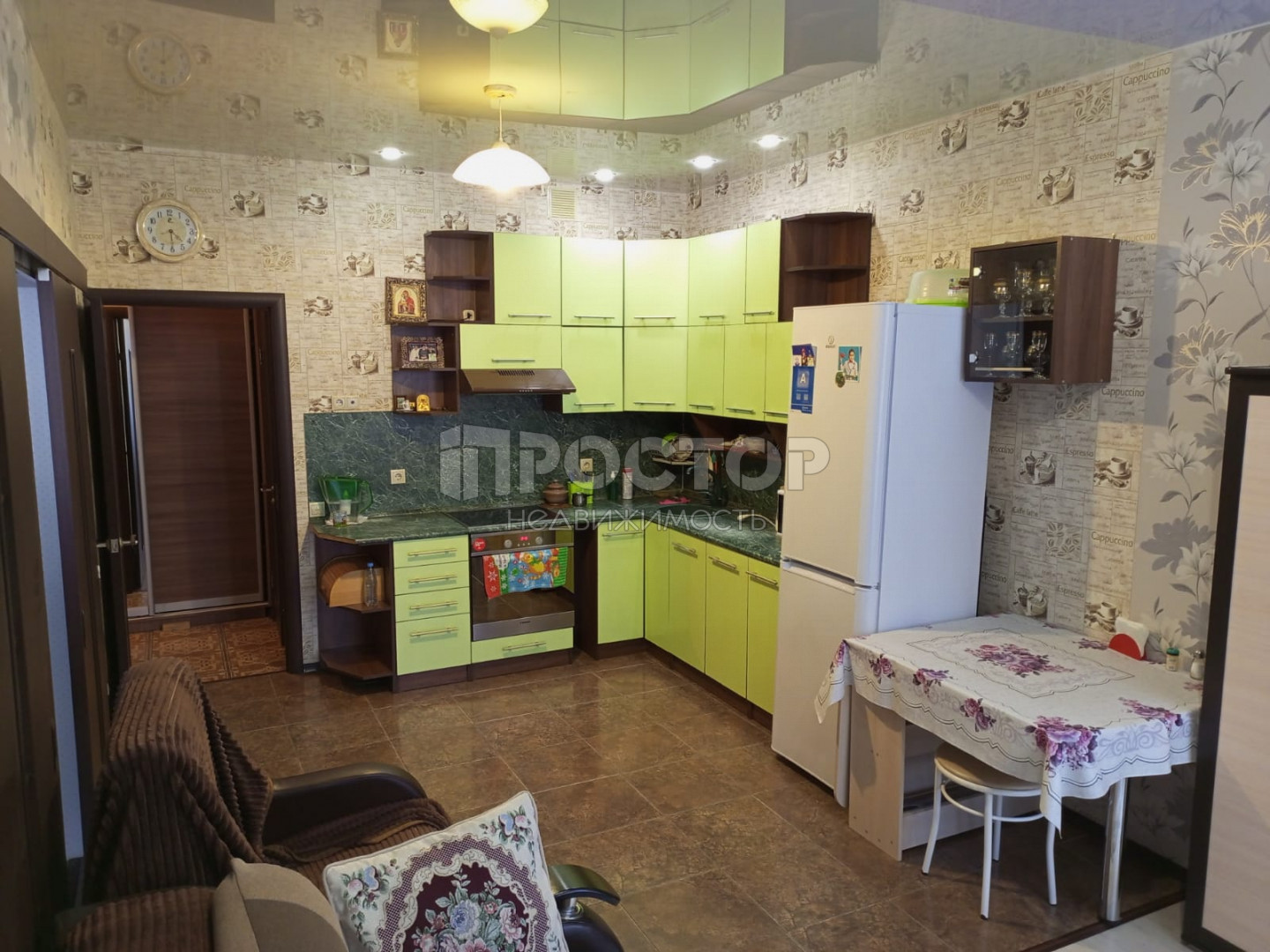1-комнатная квартира, 41.8 м² - фото 2