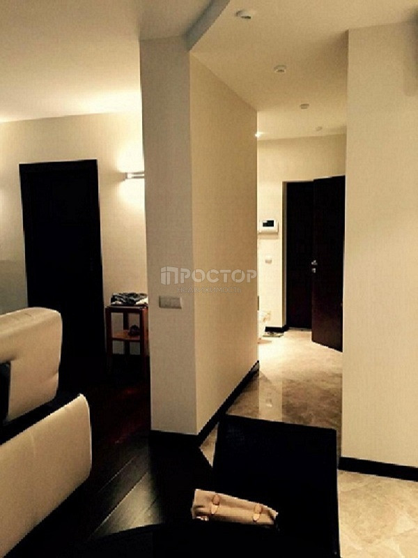 1-комнатная квартира, 50 м² - фото 2