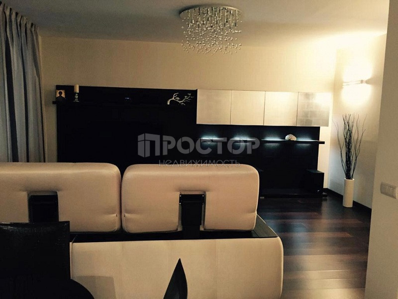 1-комнатная квартира, 50 м² - фото 3