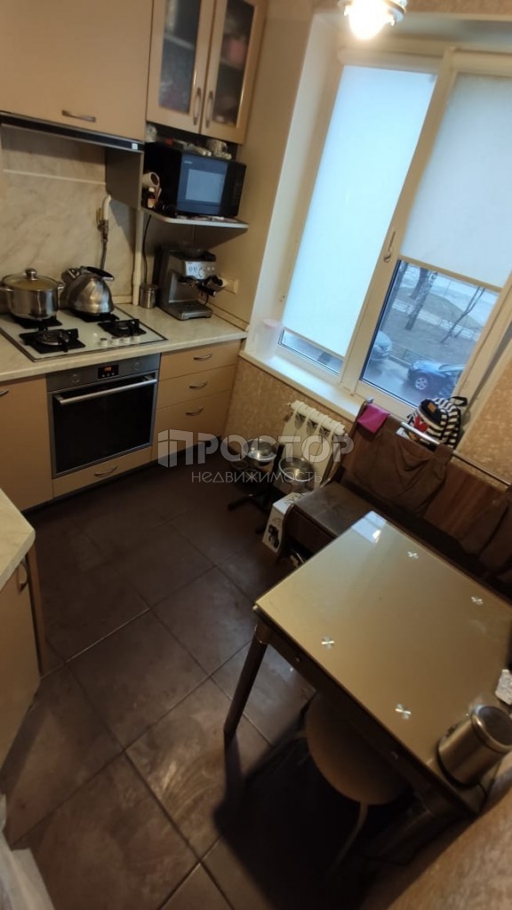 3-комнатная квартира, 60 м² - фото 2