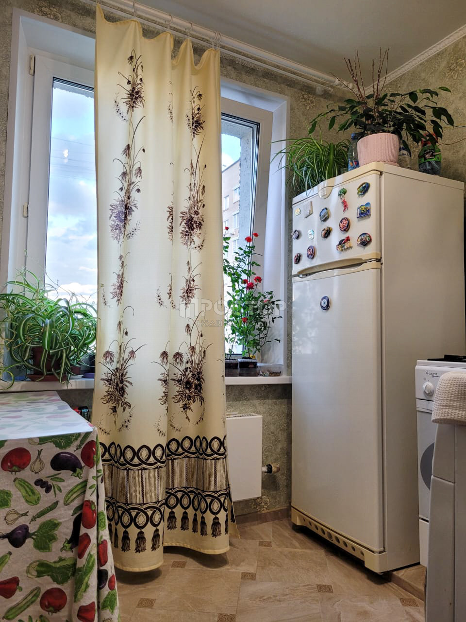 2-комнатная квартира, 42.7 м² - фото 2