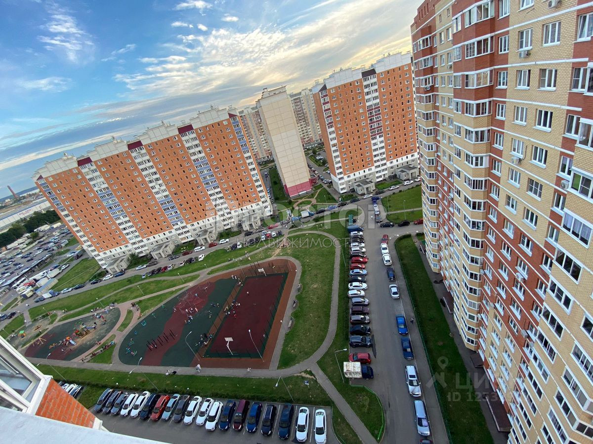 2-комнатная квартира, 60.8 м² - фото 2
