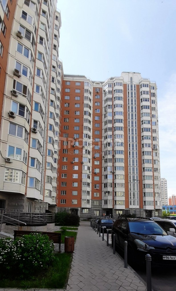 2-комнатная квартира, 61.8 м² - фото 2