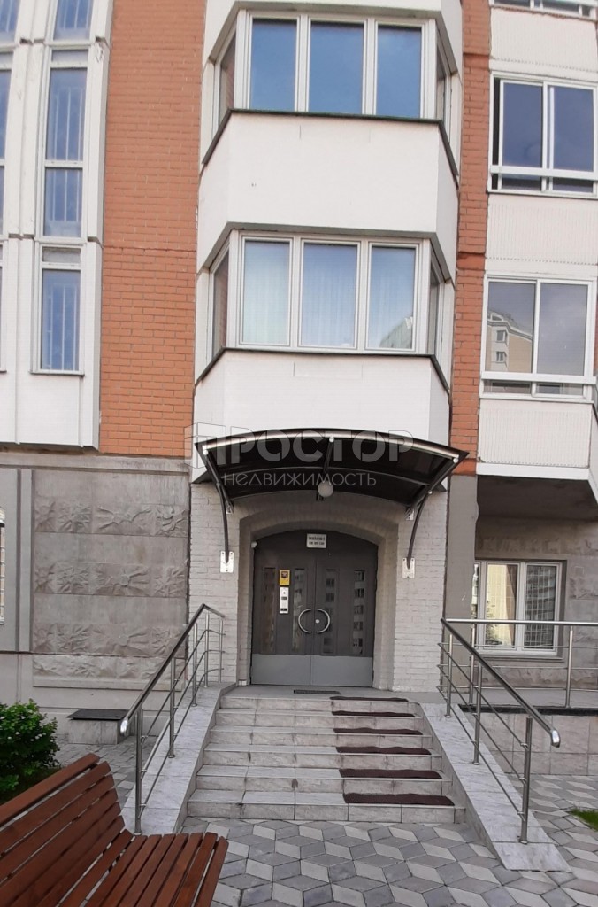 2-комнатная квартира, 61.8 м² - фото 3
