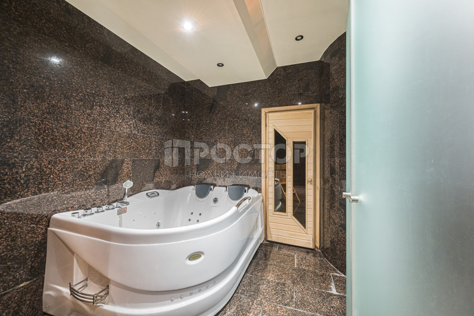 7-комнатная квартира, 264 м² - фото 28