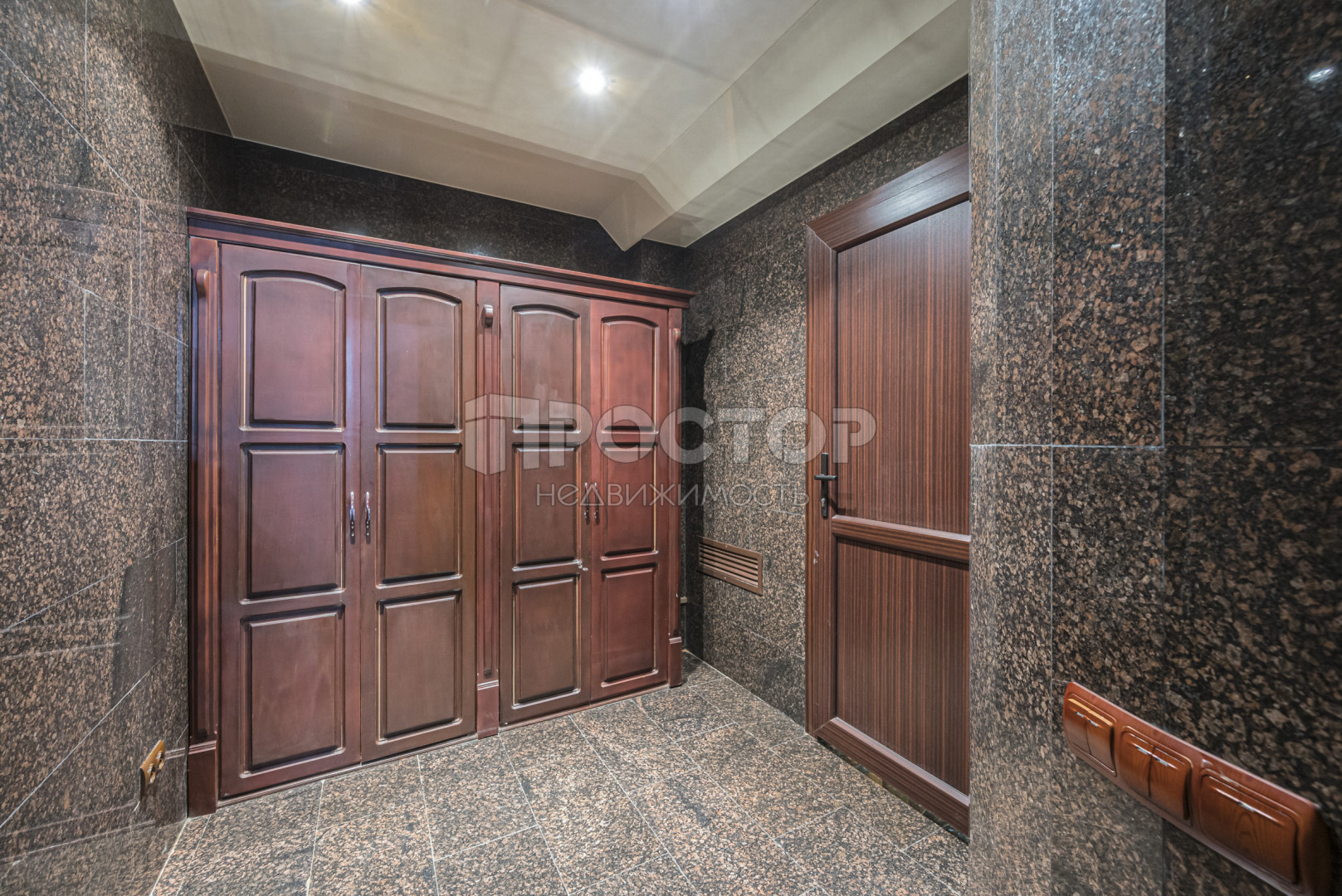 7-комнатная квартира, 264 м² - фото 19