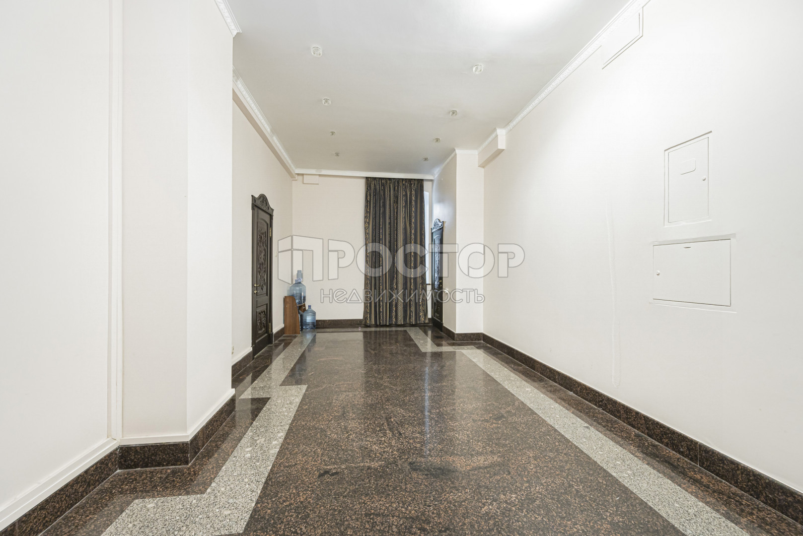 7-комнатная квартира, 264 м² - фото 18