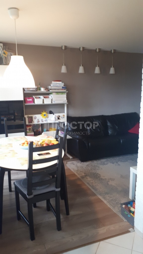 3-комнатная квартира, 56.9 м² - фото 3