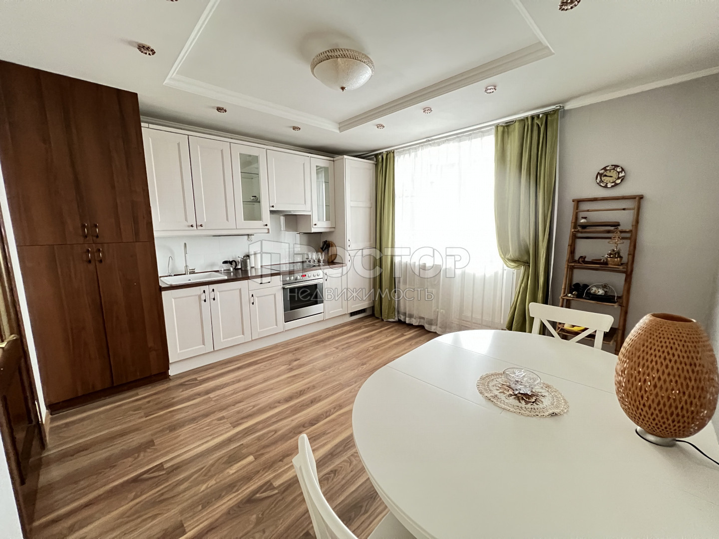 1-комнатная квартира, 54 м² - фото 2