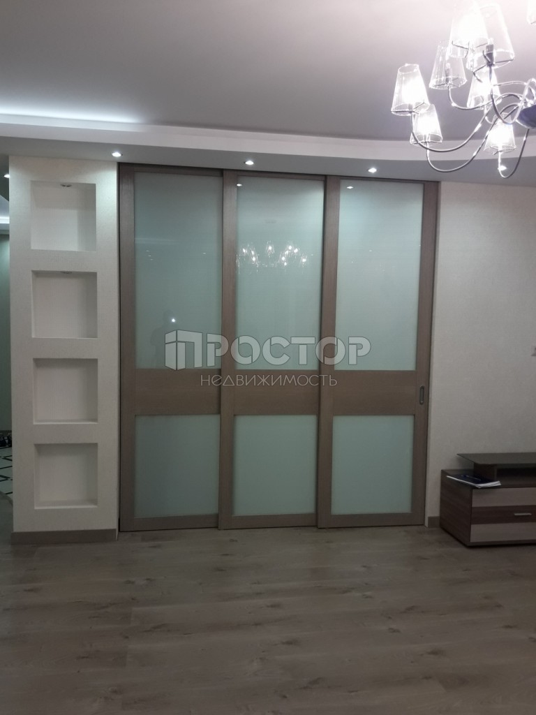 2-комнатная квартира, 81.4 м² - фото 4