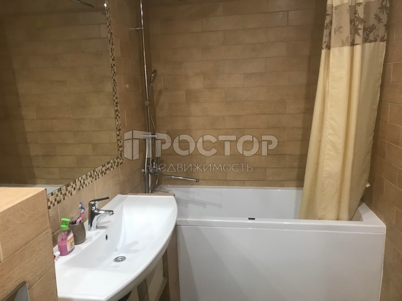 1-комнатная квартира, 42 м² - фото 11