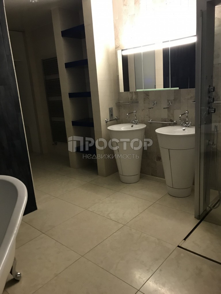 7-комнатная квартира, 321 м² - фото 19