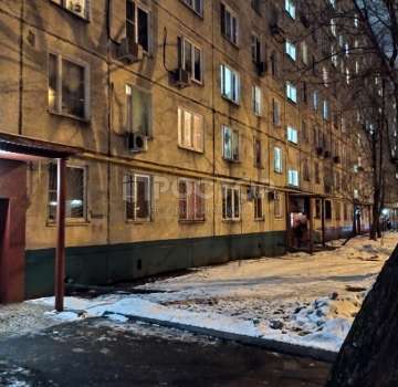 Продаётся 2 комнатная квартира.