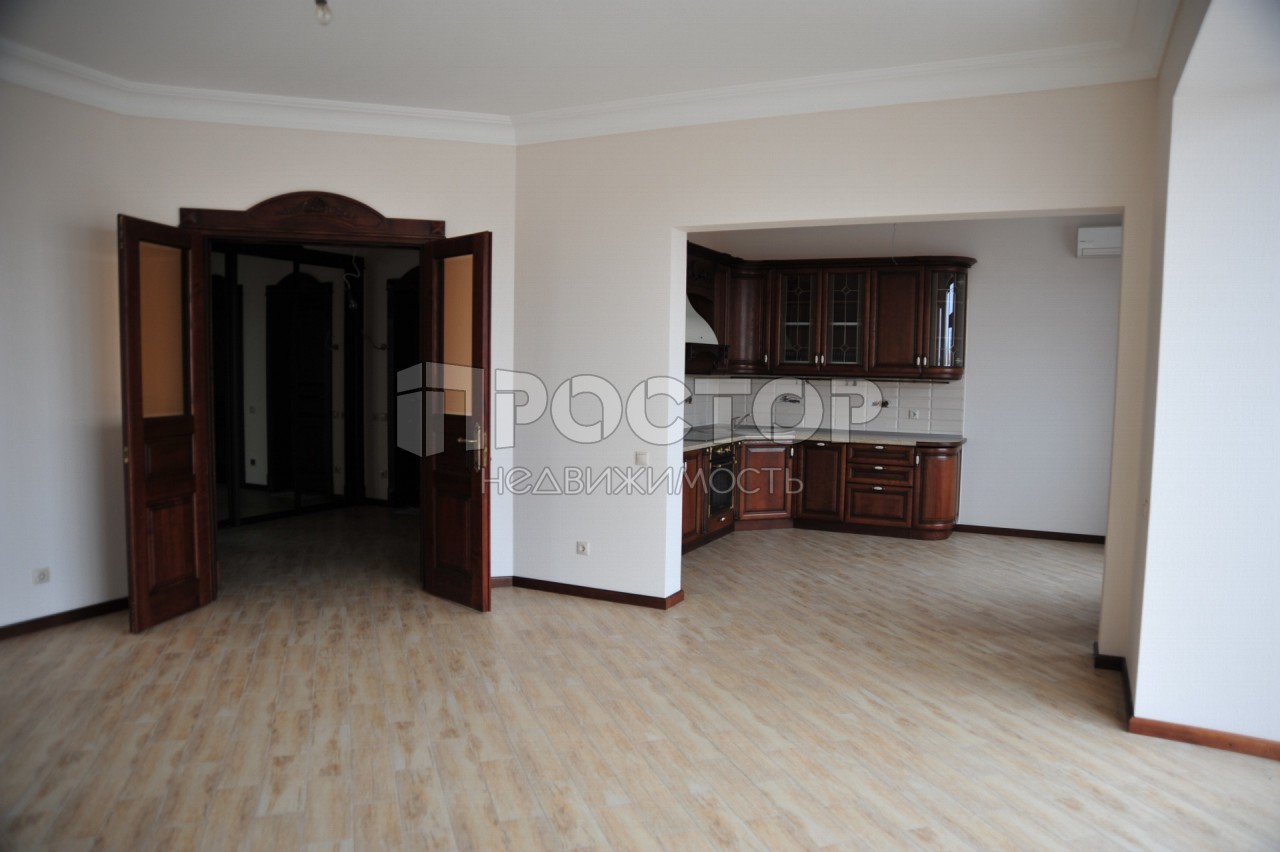 3-комнатная квартира, 100 м² - фото 3