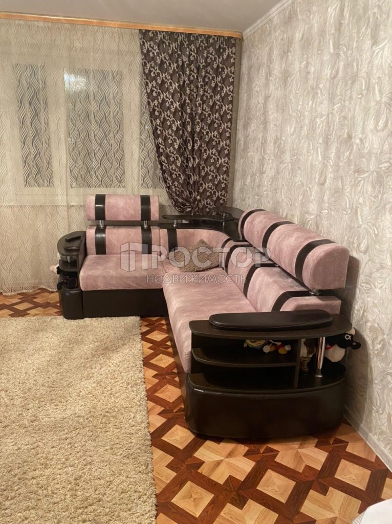 1-комнатная квартира, 42.3 м² - фото 2