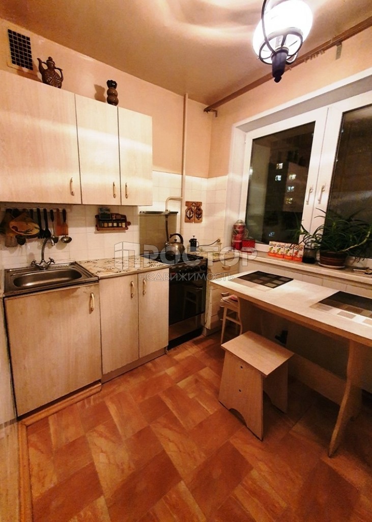 3-комнатная квартира, 58 м² - фото 2