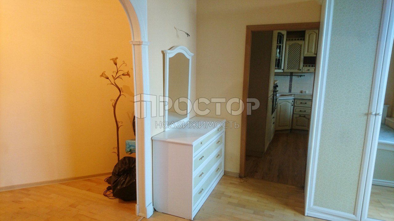 1-комнатная квартира, 56.3 м² - фото 9