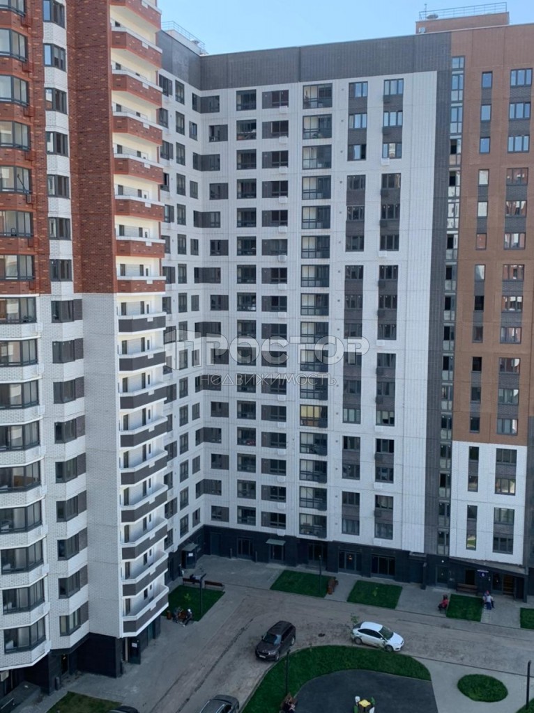 3-комнатная квартира, 82 м² - фото 2