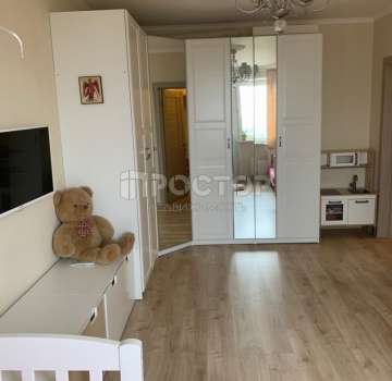 Продаю 2-комнатную квартиру. 55кв.