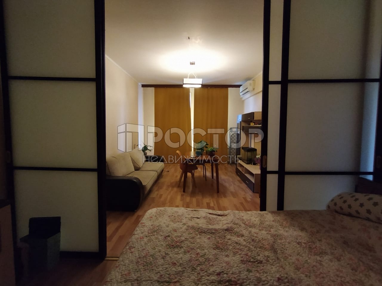 1-комнатная квартира, 53.7 м² - фото 2