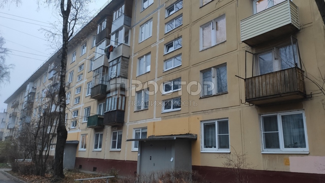 3-комнатная квартира, 55.6 м² - фото 2
