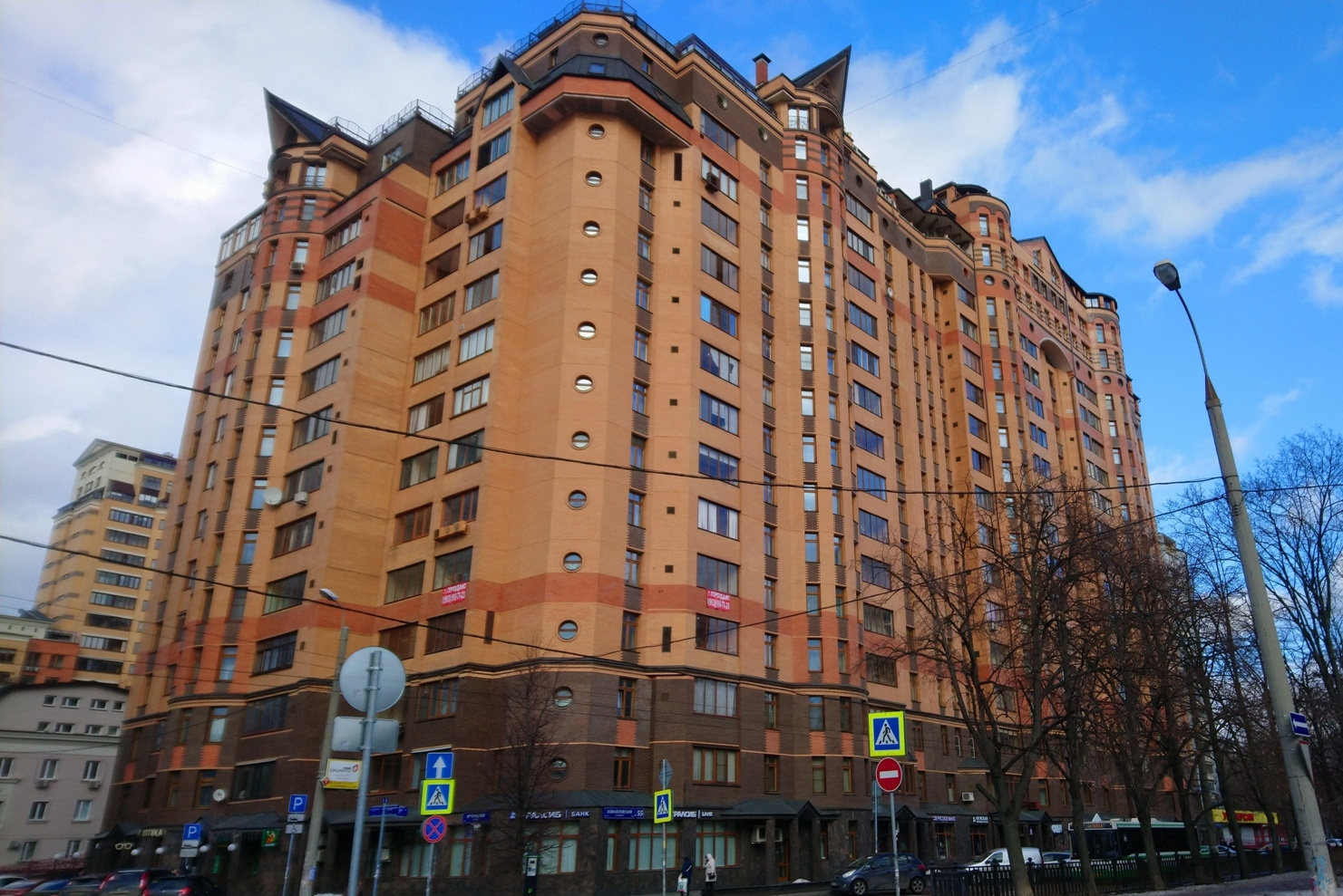 4-комнатная квартира, 212 м² - фото 2