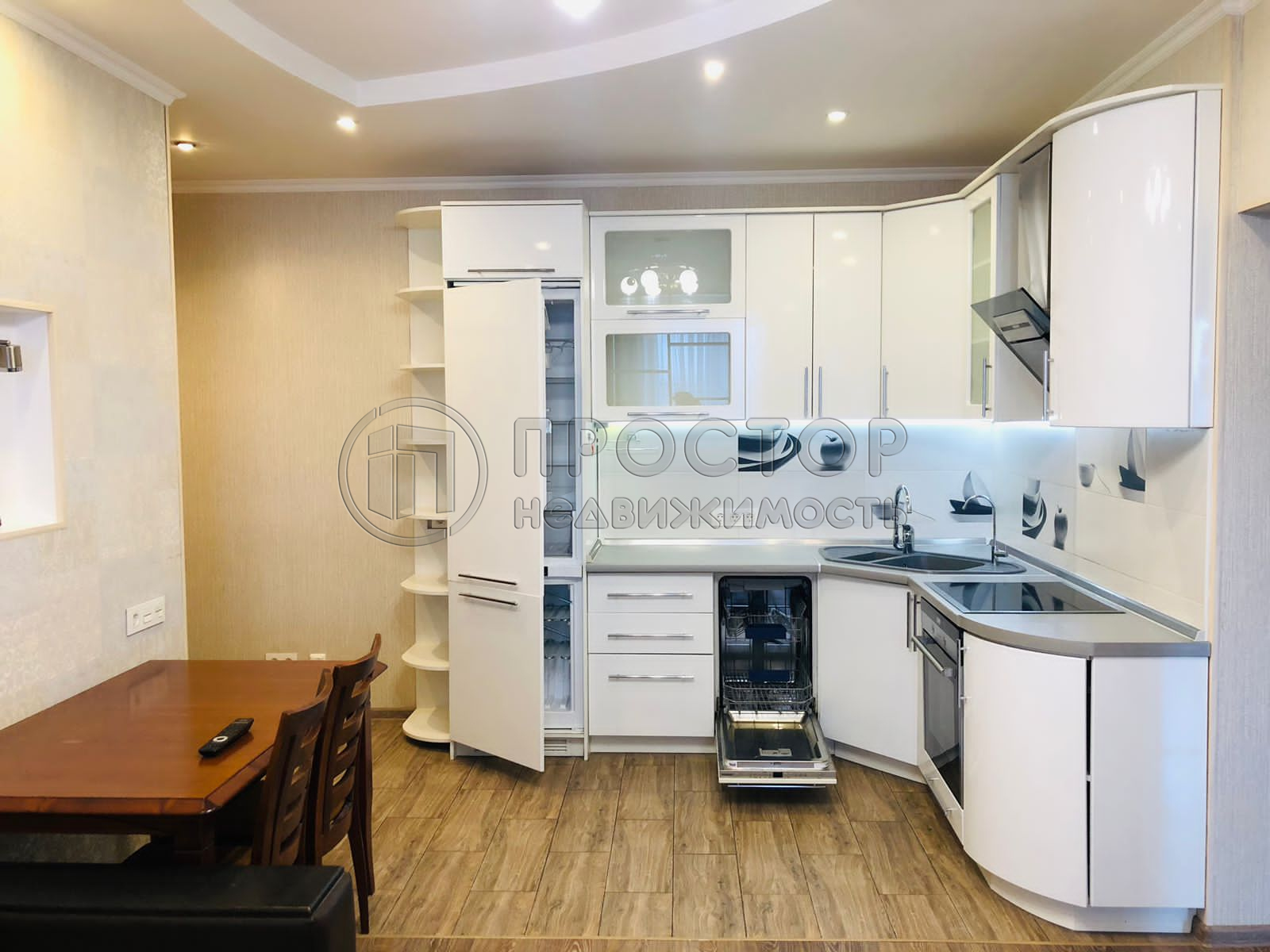 2-комнатная квартира, 59.6 м² - фото 2