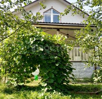 Коттедж 120 м. кв. с баней на участке 12 соток.