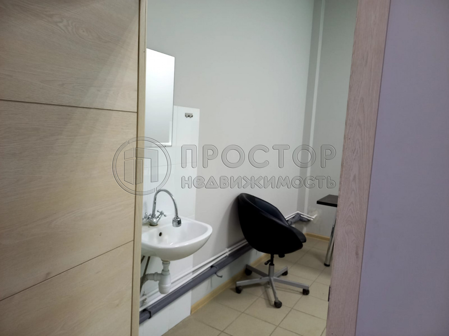 Коммерческая недвижимость (свободного назначения), 14 м² - фото 15