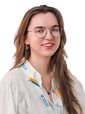 риэлтор Можина Анастасия