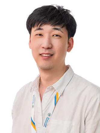 риэлтор Пак Константин