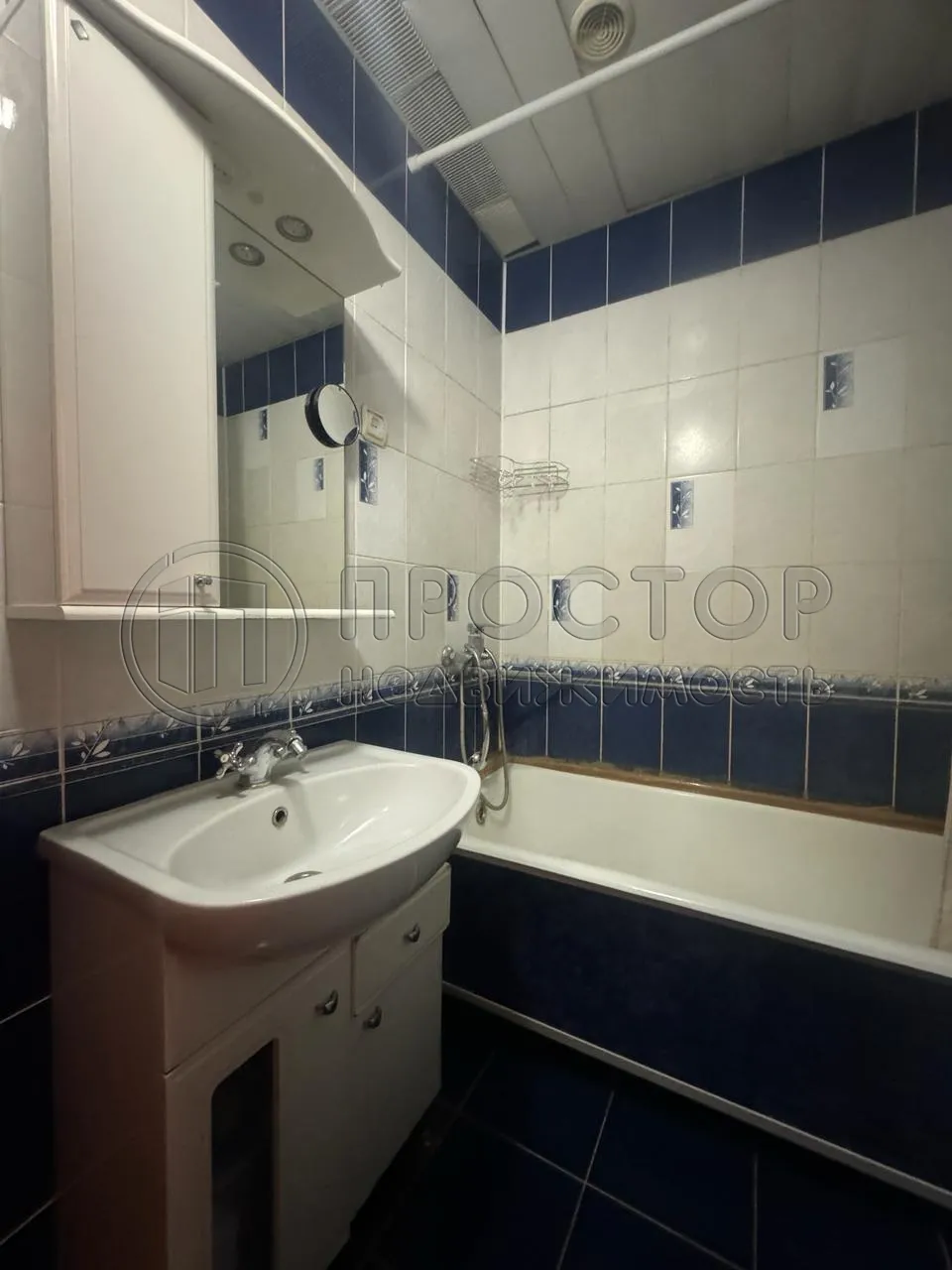 2-комнатная квартира, 56 м² - фото 11