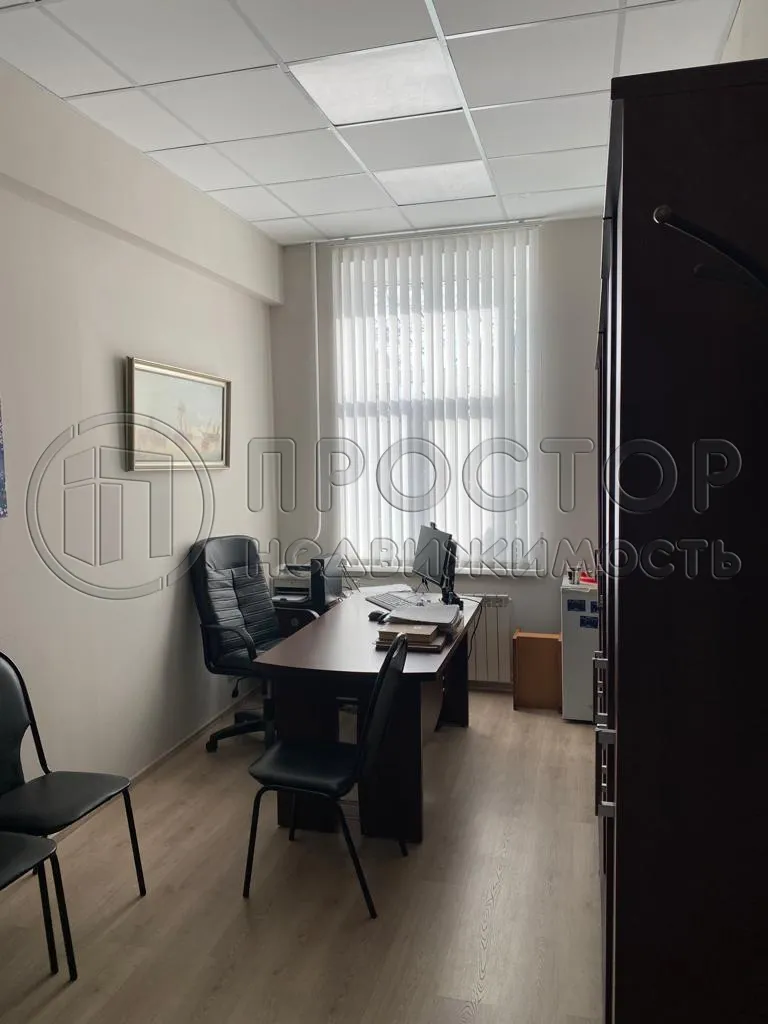 Коммерческая недвижимость (офисное), 140.6 м² - фото 3