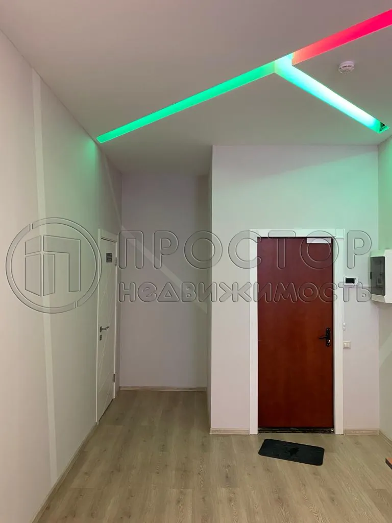 Коммерческая недвижимость (офисное), 140.6 м² - фото 3