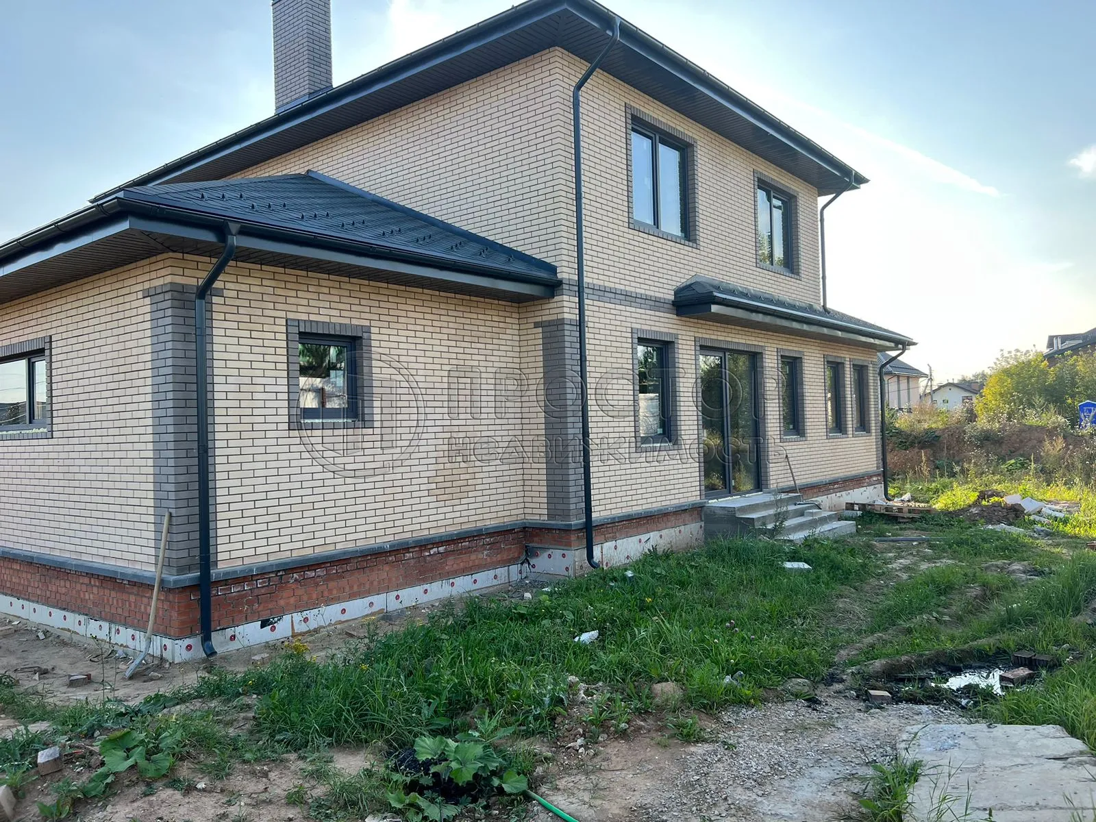 Дом, 210 м² - фото 2